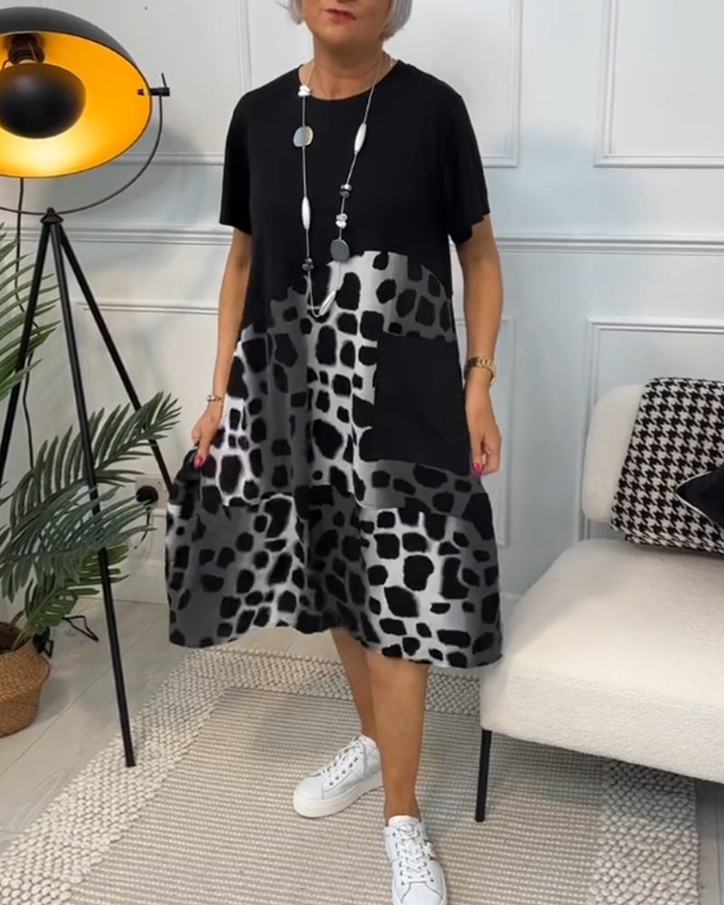 Allison - Şık Kısa Kollu Leopar Desenli Midi Elbise