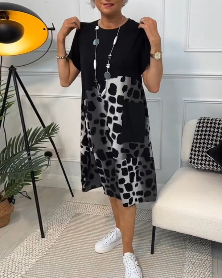 Allison - Şık Kısa Kollu Leopar Desenli Midi Elbise