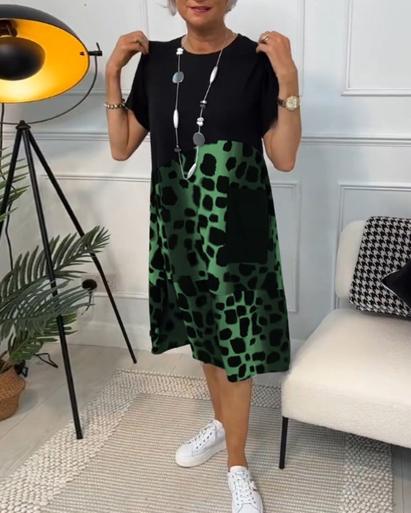 Allison - Şık Kısa Kollu Leopar Desenli Midi Elbise