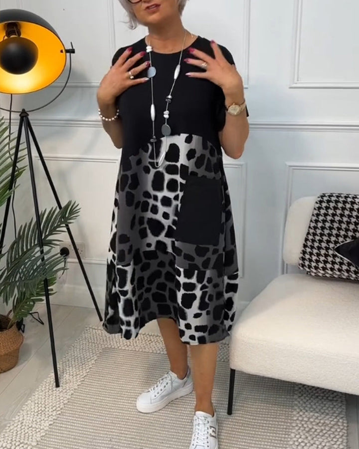 Allison - Şık Kısa Kollu Leopar Desenli Midi Elbise