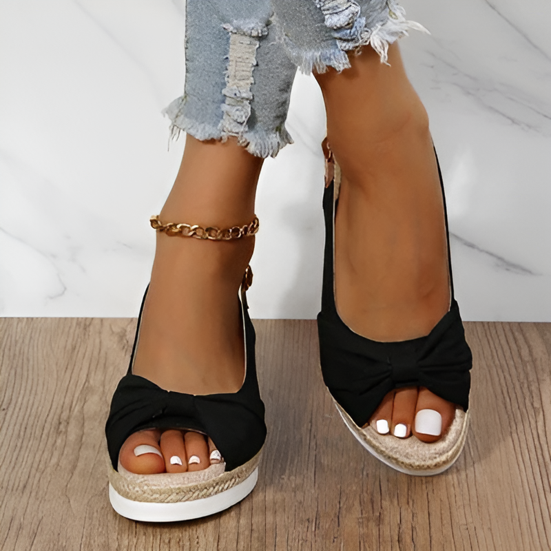 Celina - Ergonomik Fiyonk Sandaletler
