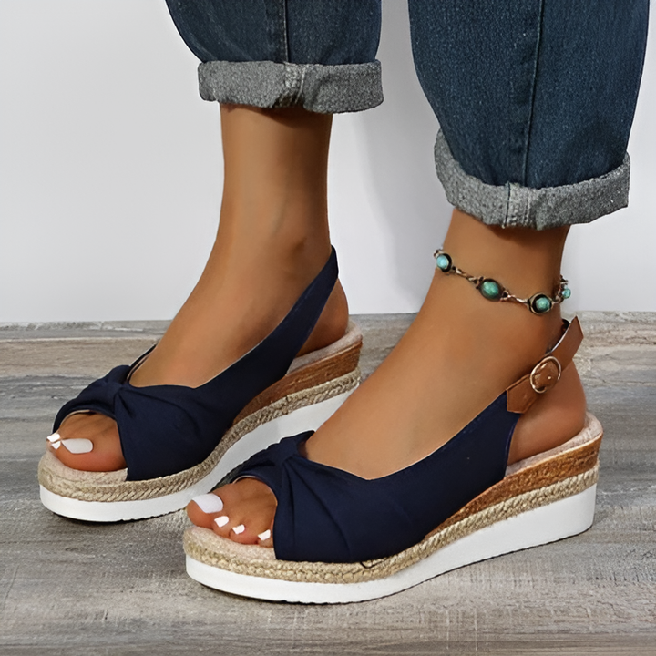 Celina - Ergonomik Fiyonk Sandaletler
