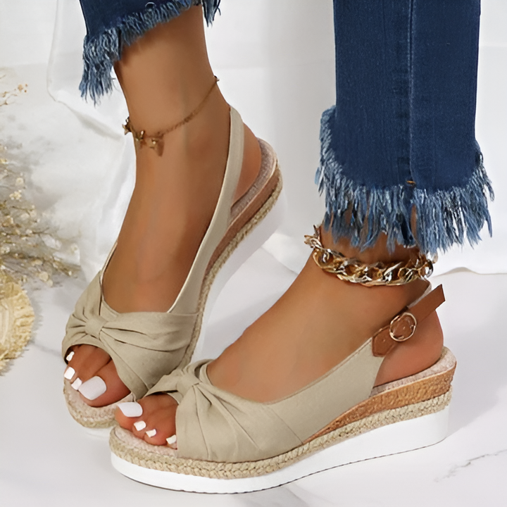 Celina - Ergonomik Fiyonk Sandaletler